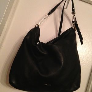 COACH Slouchy Black Handbag with issue!